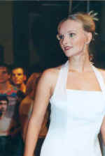 miss-of-2001_031.jpg (10839 Byte)