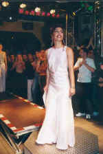 miss-of-2001_033.jpg (18508 Byte)