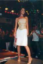 miss-of-2001_037.jpg (16042 Byte)