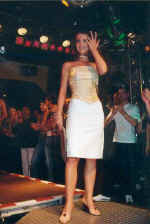 miss-of-2001_065.jpg (17546 Byte)