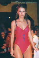 miss-of-2001_071.jpg (13630 Byte)