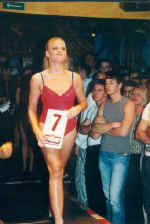miss-of-2001_077.jpg (17978 Byte)
