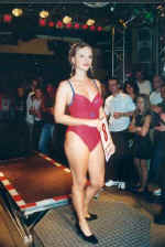 miss-of-2001_079.jpg (20669 Byte)