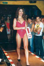 miss-of-2001_082.jpg (19473 Byte)