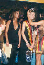 miss-of-2001_120.jpg (22021 Byte)